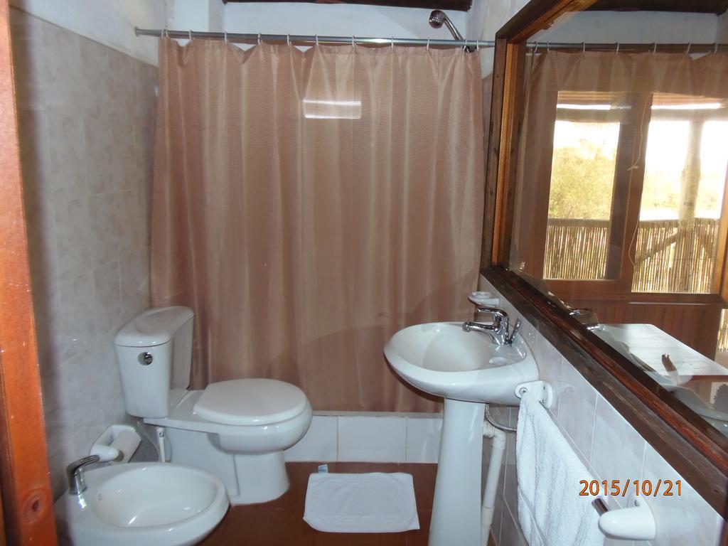 Hotel El Refugio Nudista Naturista Opcional Chihuahua Quarto foto